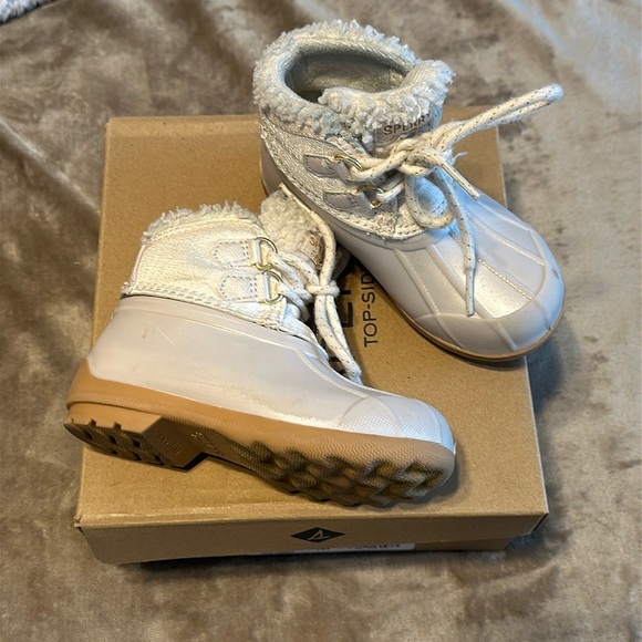 Sperry boots 7c - Picture 1 of 5